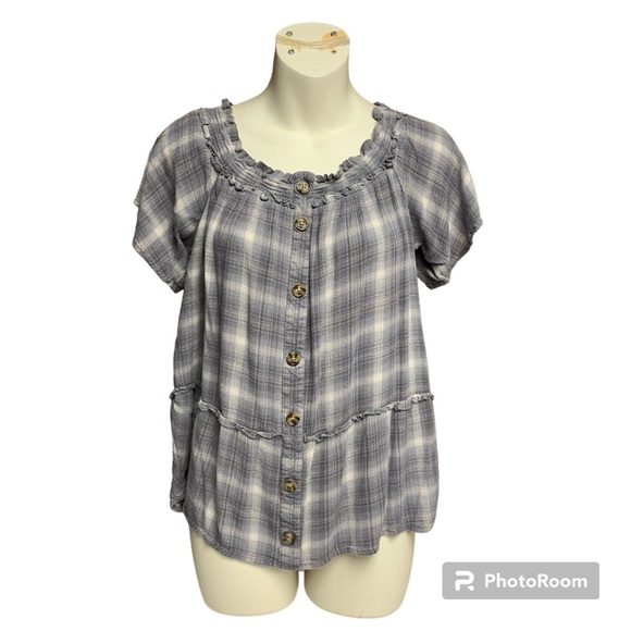 Maurice’s size large gray plaid top baby doll style stretchy neckline - Picture 1 of 8